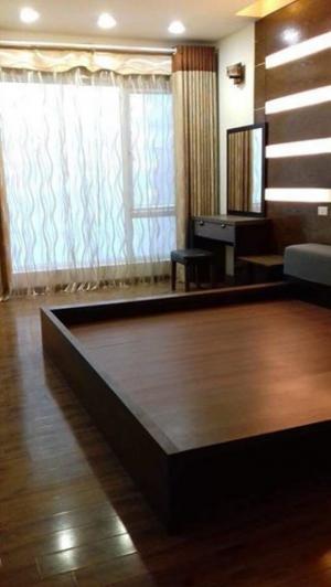 Chủ nhà cần bán căn 40m2, xây 4T ngõ thông Tổ 15 Yên Nghĩa, nội thất cơ bản.