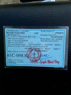 Xe chở kính