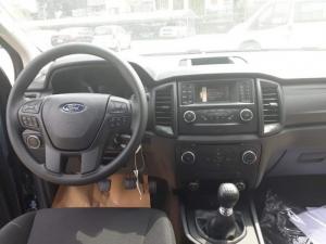 Ford Ranger XLS MT số sàn