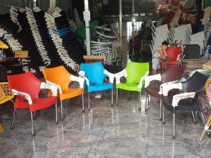 Ghế nhựa cafe giá rẻ trực tiếp sản xuất
