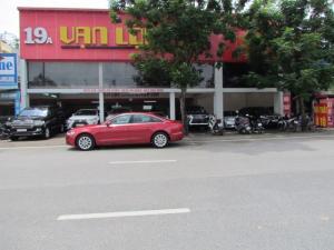 A6 2014 màu đỏ