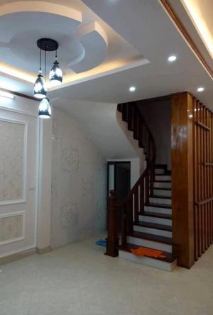 BÁN NHÀ MỚI Mỹ Đình; Dt 30m2; 5 Tầng; Giá 2,85 tỷ