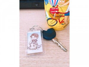 Móc khoá mica in hình theo yêu cầu