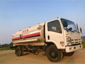 VM isuzu FN129 chở xăng dầu hơn 10.5m3. Tec đóng trên linh kiện nhập khẩu. Giá khuyến mại hồ sơ giao ngay.
