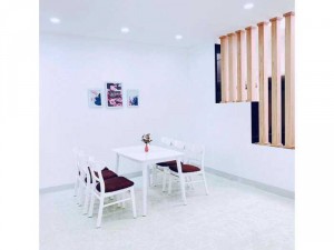Nhà Đẹp Hẻm Cấp 1 Lý Thái Tổ,7x30m,Gần Làng Cà Phê Trung Nguyên