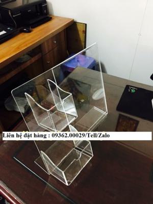 Kệ đựng tờ rơi treo tường giá rẻ hàng có sẵn