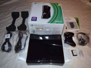 Bán xbox 360 slim, hàng xach tay từ Nhật, máy đẹp