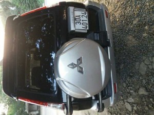 Bán mitsubishi jolie đời 2004
