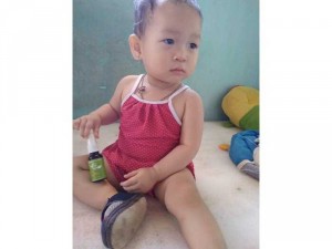 Mẹ đang lo, bố sốt ruột, bé ho mãi ho hoài không khỏi, sổ mũi kéo dài, uống thuốc hoài không đỡ