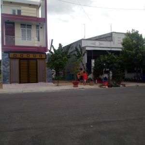 Đất MT kinh doanh vị trí vip đường 18m đẹp nhất khu tái định cư Đặng Huỳnh