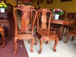 Bàn ăn tròn gỗ tự nhiên chất lượng cao