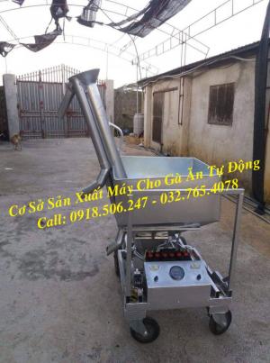 Máy Cho Gà Ăn Tự Động
