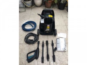 Máy rửa xe