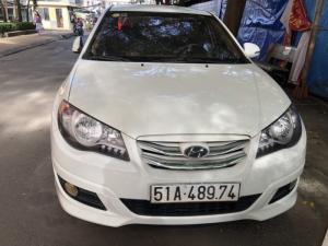 Bán Hyundai Avante 1.6MT màu trắng số sàn sản xuất 2012 biển Sài Gòn đi 72000km