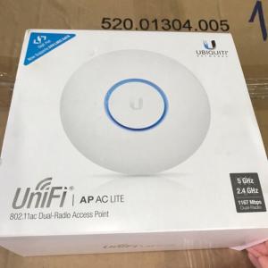 Bộ Phát Wifi Công Suất Cao Unifi Ap Ac Lite