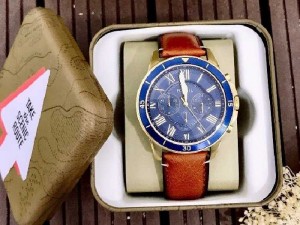 Đồng hồ Fossil dây da nâu Tây fs5268