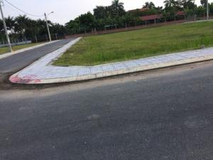 Bán đất xây nhà trọ cách mặt tiền Võ Văn Hát 20m, đường 6m