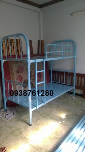 Giường sắt 2 tầng Duy Phương ngang 1m dài 2m cao 1m9