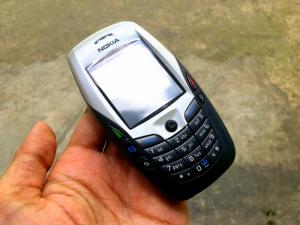 Điện thoại Nokia 6600 Zin chính hãng New, pin trâu siêu rẻ. Có giao tới
