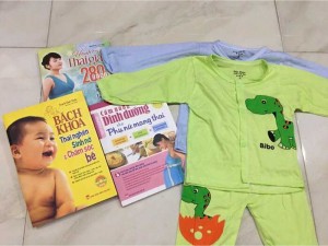 Sách dành cho bà bầu, tặng thêm đồ, free ship khu vực hcm