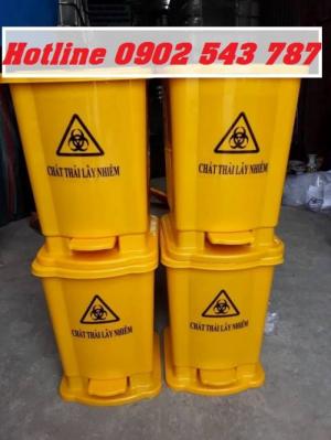 Thùng rác 15 lít có logo y tế