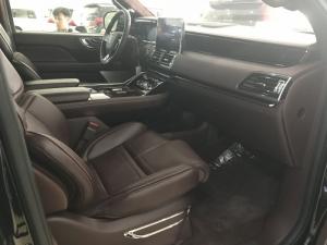 Lincoln Navigator Black Label 2019,màu đen nhập mỹ,mới 100%,xe giao ngay