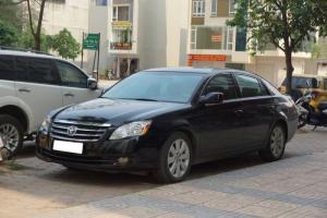 Bán xe Toyota Avalon 2006 màu đen nhập Mỹ full option