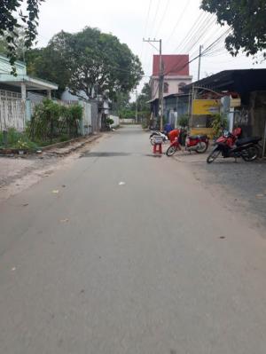 Bán đất đường Lê Quang Định tt Long Thành. 105m2, sổ riêng, thổ cư 100%.
