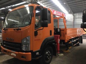 Xe tải isuzu 6,5 tấn gắn cẩu unic theo yêu cầu unic 344 mới