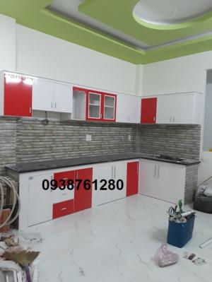 Tủ bếp nhựa đài loan giá tính theo mét tới