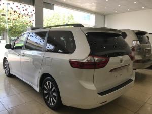 Bán Toyota Sienna Limited 3.5 nhập mỹ 2019, màu trắng, xe giao xe ngay, giá cực tốt.