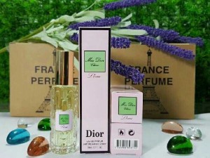 Nước hoa bỏ túi