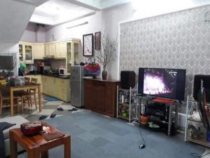 Bán gấp nhà Xuân La - Hồ Tây, Diện tích 56m2, mặt tiền 4m