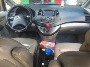 Cần bán xe Mitsubishi Grandish 2007 tự động màu vàng cát