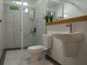 Cần tiền bán nhanh nhà sát biển hẻm Bắc Sơn- Nha Trang