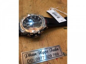 đồng hồ G- Shock gst B100 mẫu gsteel kết nối bluetootch