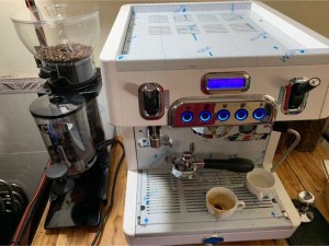Thanh lý hoặc cho thuê bộ combo máy pha espresso carimali và cunill tauro