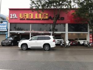 Lx570 2016 trắng