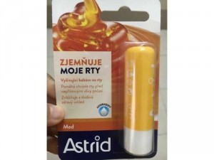 Son dưỡng môi Astrid
