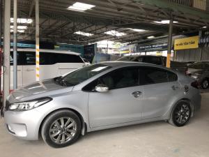 Bán Kia Cerato 1.6MT 2017, màu bạc , có hỗ trợ trả góp , giá cả thương lượng