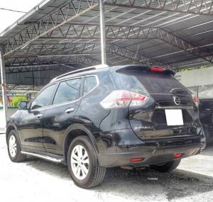 Cần bán xe Nissan Xtrail đời 2017 đk 2018 màu đen bstp chính chủ