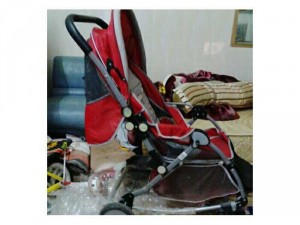 Xe đẩy dành cho em bé