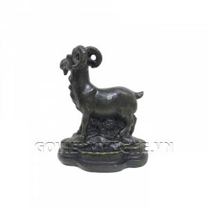 Tượng Đá Trang Trí Dê Phong Thủy - Đá Màu - Dài 9 cm x Rộng 5cm x Cao 11cm . Giá : 150.000₫