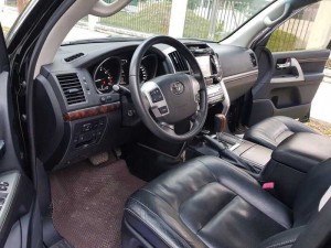 Bán xe Landcruiser VX 2013 đăng ký 2014