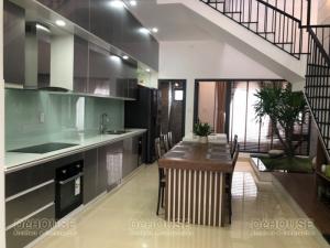 Siêu phẩm nhà 3 tầng khu Cẩm Lệ, Đà Nẵng Nhà 3 tầng đường 7,5m vỉa hè 4m Ngô Huy Diễn