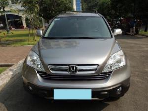 Kẹt tiền bán nhanh xe Honda CR-V 2.4 Tự động 2011 màu Bạc