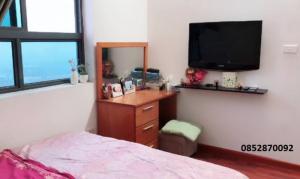 Nhà Phố Hoa Bằng rộng rãi giá rẻ, ô tô đỗ cửa, kinh doanh sầm uất