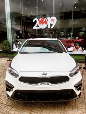 Xe Cerato 2.0 AT 2019 Bản full