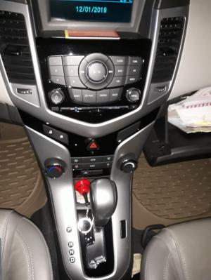 Bán Chevrolet Cruze LTZ 2015, màu trắng, đúng chất, biển SG, giá TL, hỗ trợ góp