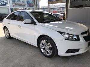 Bán Chevrolet Cruze LTZ 1.8AT màu trắng số tự động sản xuất 2015 biển Sài Gòn đi 38000km